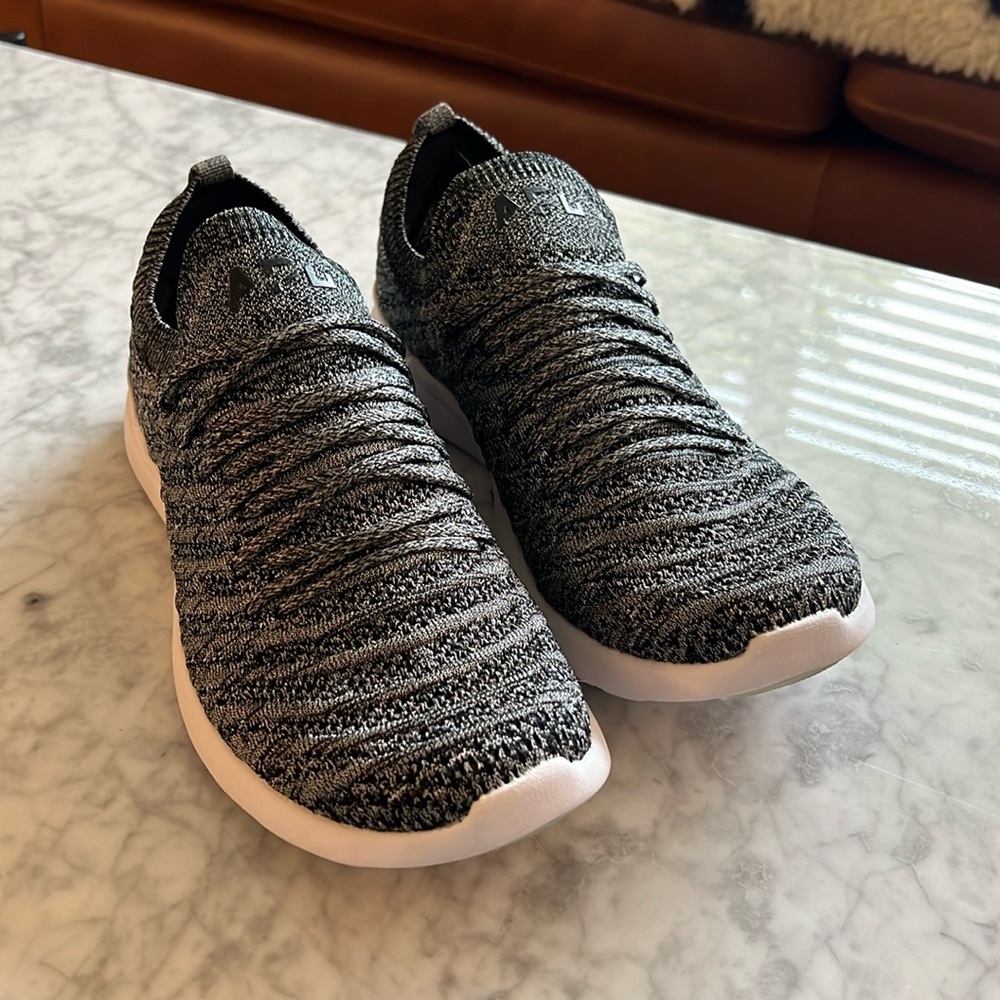 APL Techloom Wave